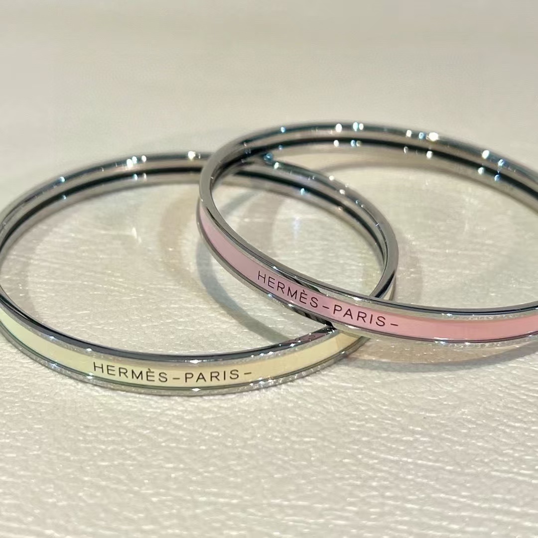 Buy replica Hermes Colorful Enamel Bracelet and replica jewelry from PICKS Jewelry