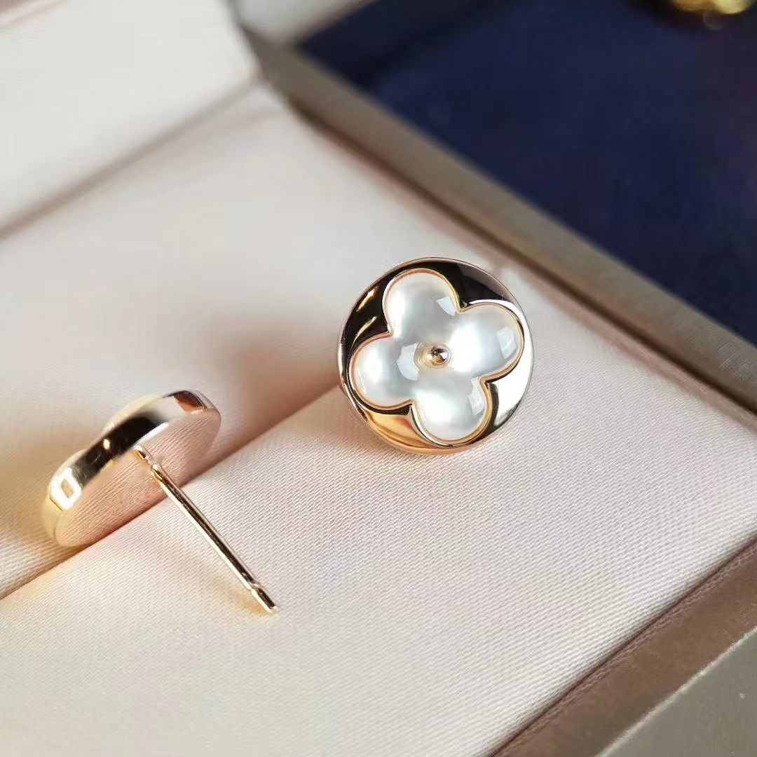 Buy replica Louis Vuitton Color Blossom Sun Ear Stud Earrings and replica jewelry from PICKS Jewelry