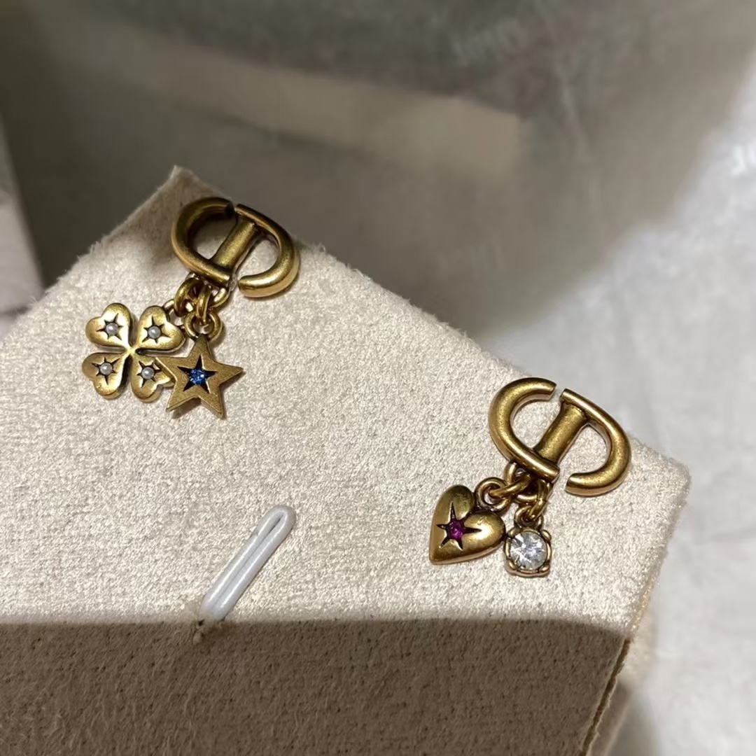 Buy replica Dior Vintage Asymmetric Clover Star Heart Earrings and replica jewelry from PICKS Jewelry