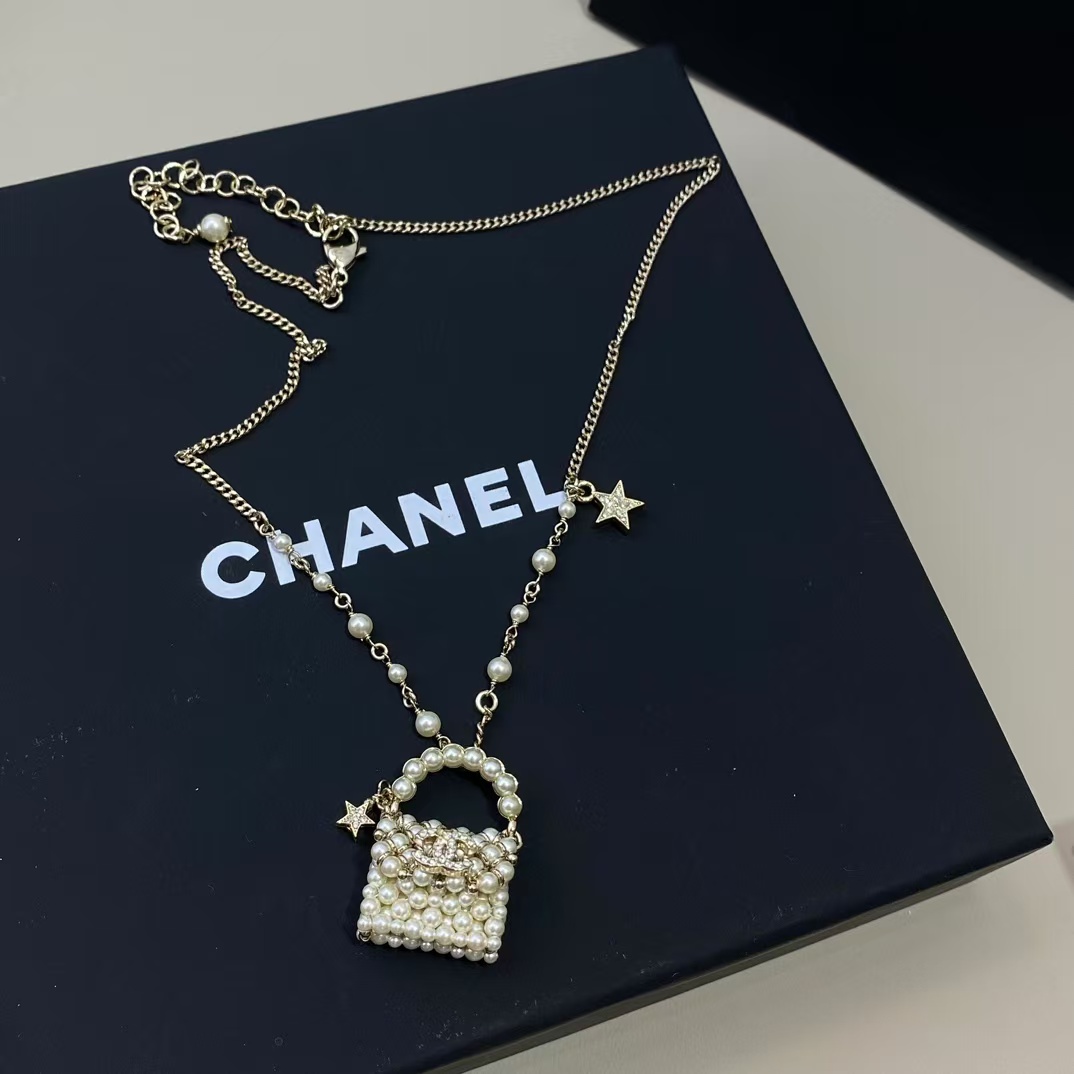 Buy replica Chanel Pearl Bag Pendant Necklace and replica jewelry from PICKS Jewelry