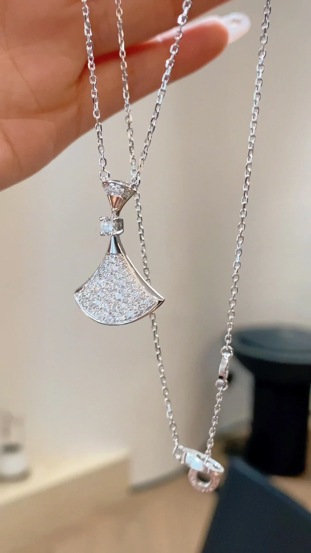 Buy replica Bvlgari Divas' Dream Necklace and replica jewelry from PICKS Jewelry