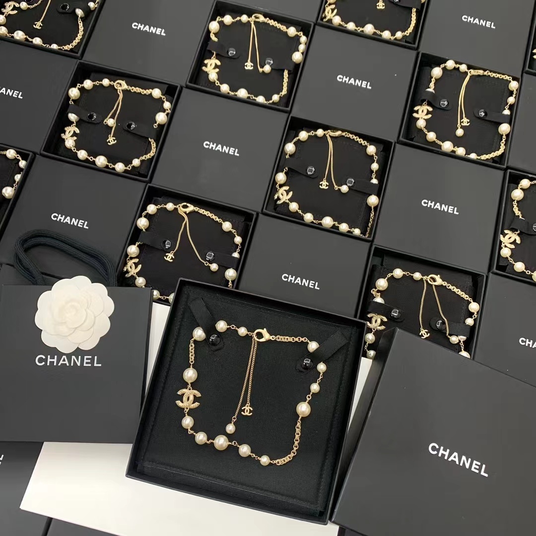 Buy replica Chanel Double C Pearl Choker Necklace and replica jewelry from PICKS Jewelry