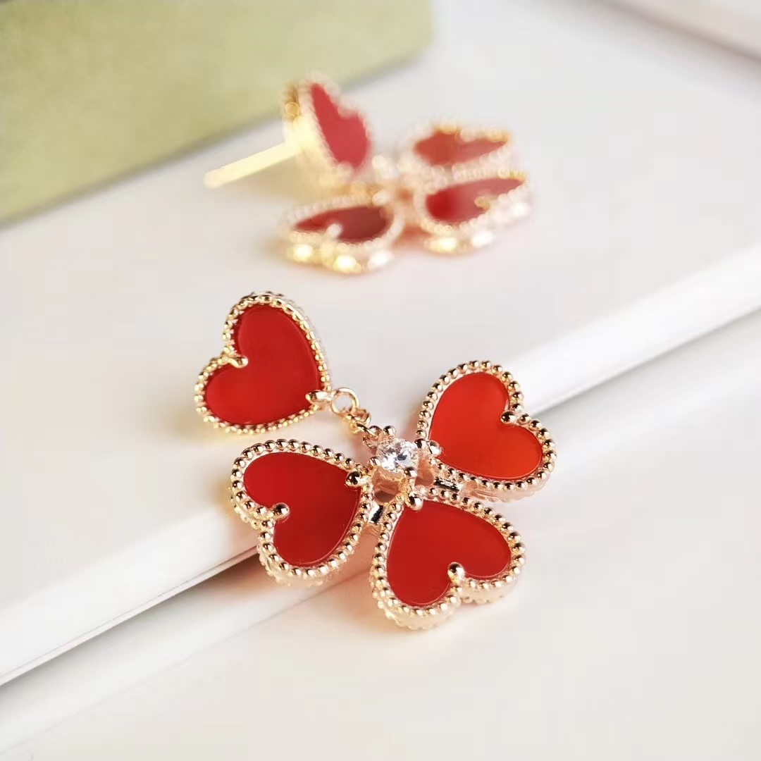 Buy replica Van Cleef & Arpels Sweet Heart Earrings and replica jewelry from PICKS Jewelry