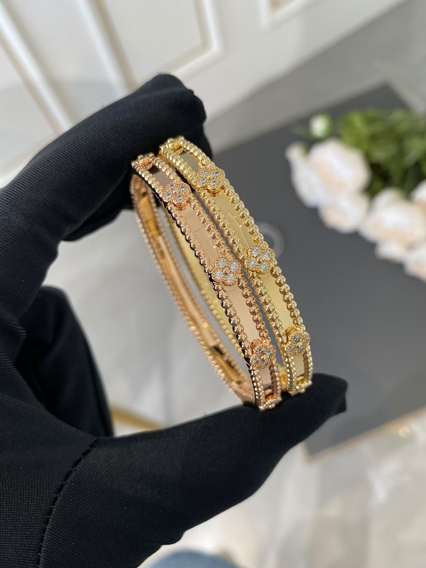 Buy replica Van Cleef & Arpels Perlée Sweet Clovers Bracelet, Medium Model and replica jewelry from PICKS Jewelry
