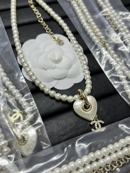 Buy replica Chanel Heart with Double C Pendant Drop Pearl Necklace and replica jewelry from PICKS Jewelry