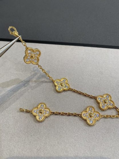 Buy replica Van Cleef & Arpels Vintage Alhambra Bracelet 5 Motifs and replica jewelry from PICKS Jewelry