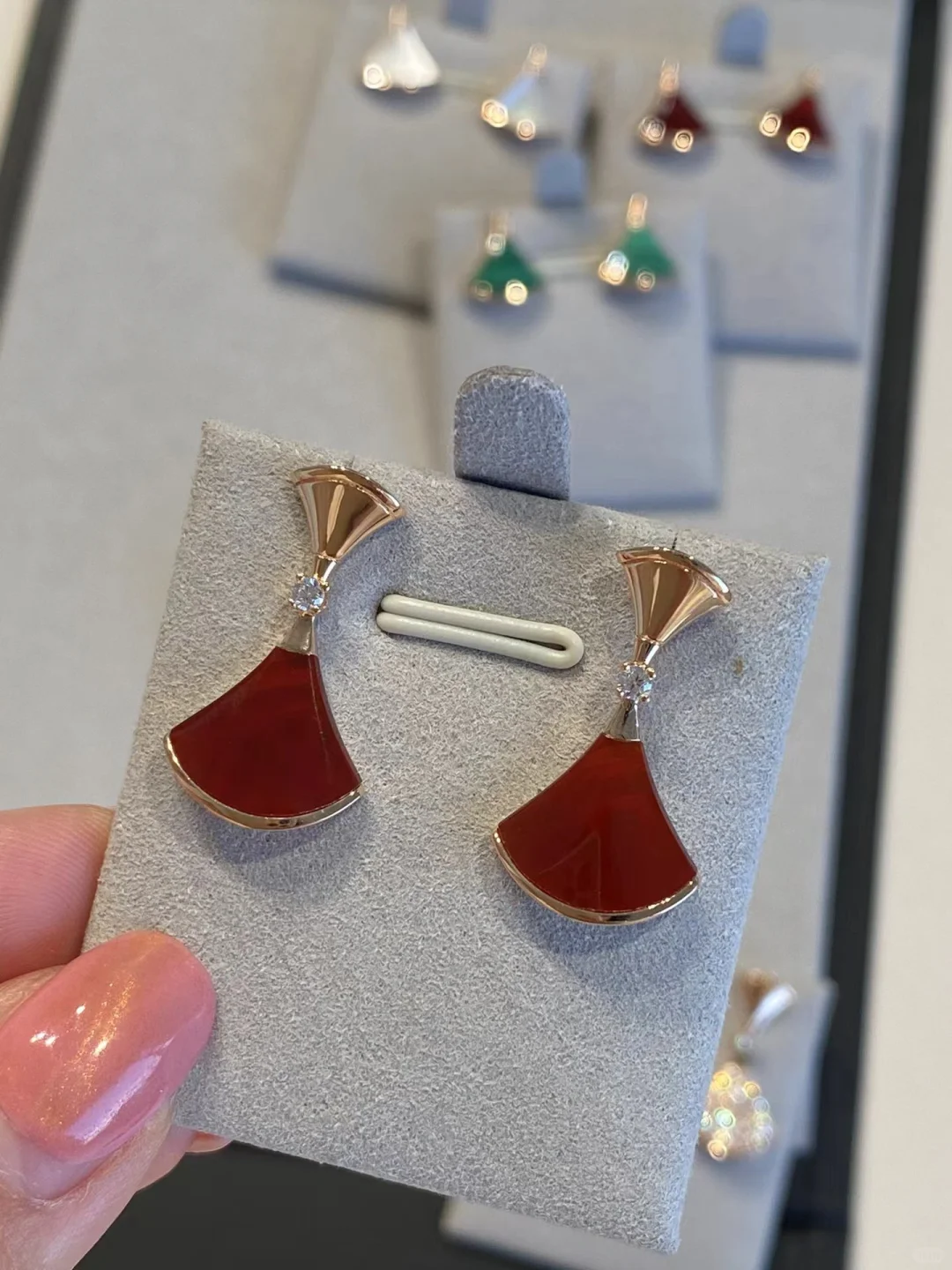 Buy replica Bvlgari Divas’ Dream Earrings and replica jewelry from PICKS Jewelry
