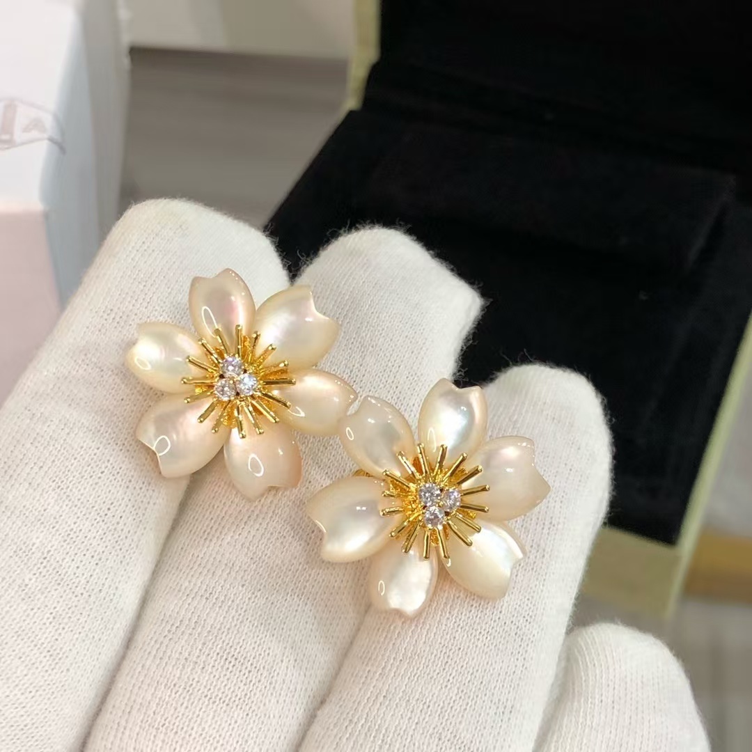 Buy replica Van Cleef & Arpels Rose de Noël Christmas Earrings and replica jewelry from PICKS Jewelry
