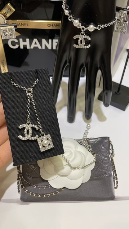Buy replica Chanel Two Pendants Drop Y Necklace and replica jewelry from PICKS Jewelry
