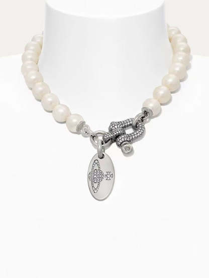 Buy replica Vivienne Westwood Horseshoe Clasp Saturn Pearl Necklace and replica jewelry from PICKS Jewelry