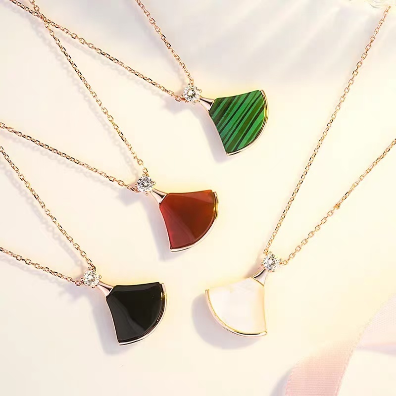 Buy replica Bvlgari Divas' Dream Necklace and replica jewelry from PICKS Jewelry