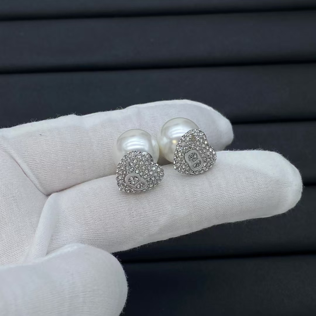 Buy replica Dior Heart and Pearl Stud Earrings and replica jewelry from PICKS Jewelry