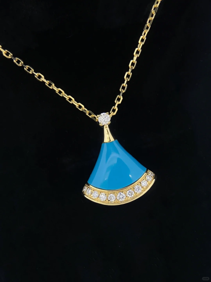 Buy replica Bvlgari Divas' Dream Necklace and replica jewelry from PICKS Jewelry