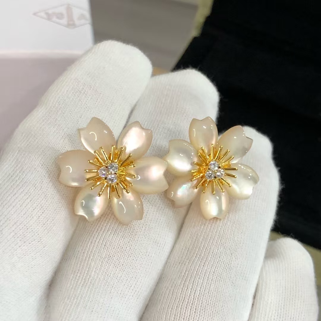 Buy replica Van Cleef & Arpels Rose de Noël Christmas Earrings and replica jewelry from PICKS Jewelry
