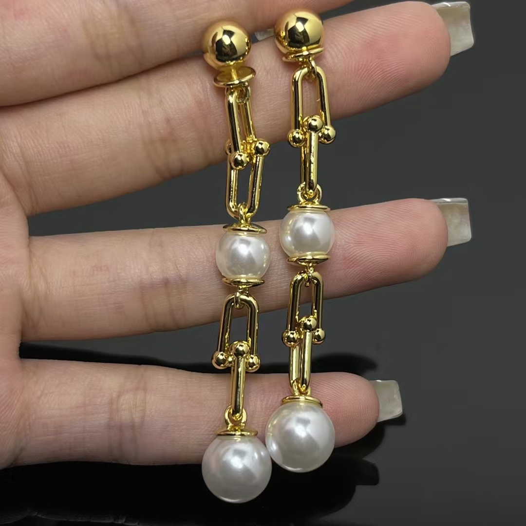 Buy replica Tiffany HardWear Triple Drop Link Earrings and replica jewelry from PICKS Jewelry