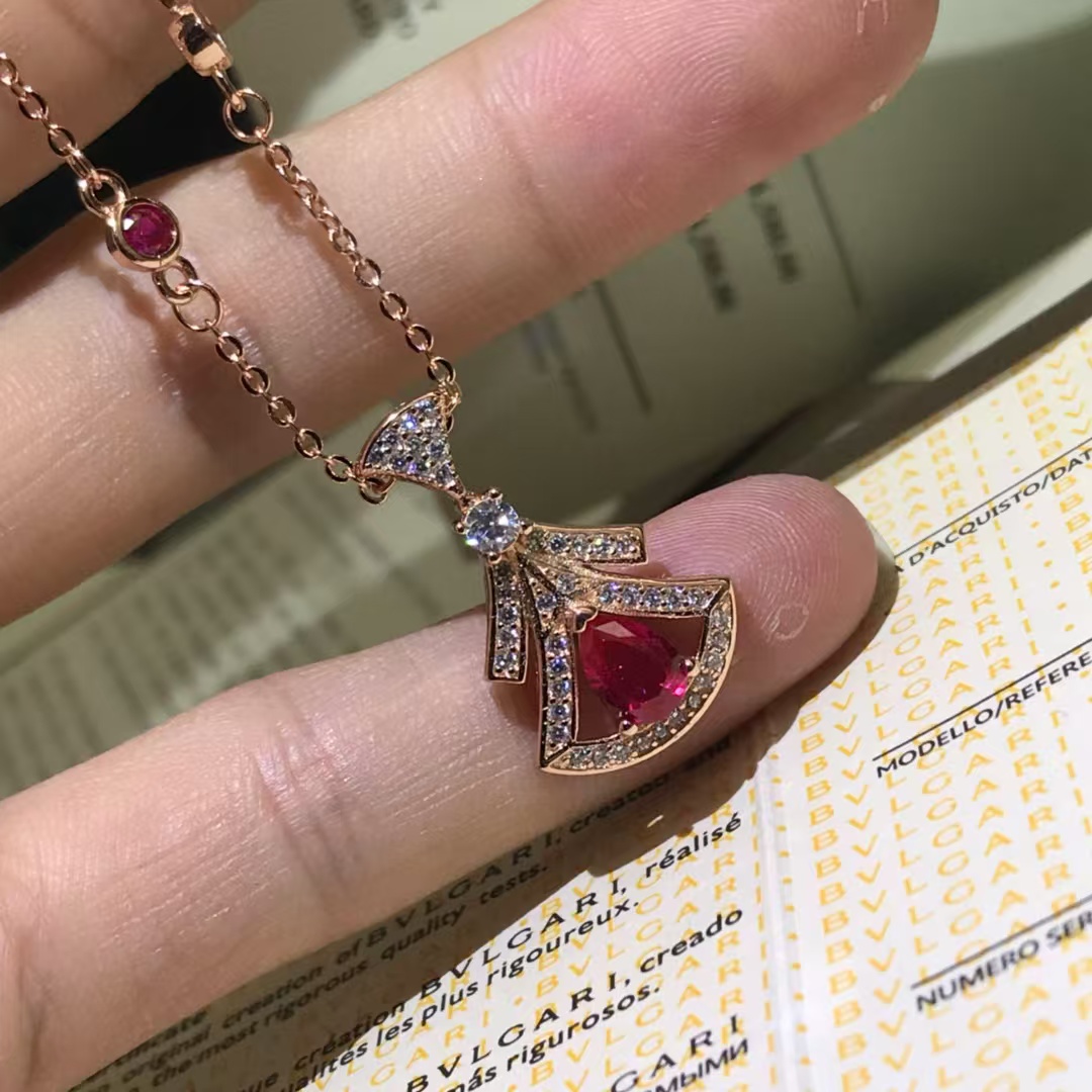 Buy replica Bvlgari Divas' Dream Necklace and replica jewelry from PICKS Jewelry