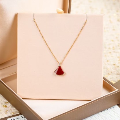 Buy replica Bvlgari Divas' Dream Necklace and replica jewelry from PICKS Jewelry