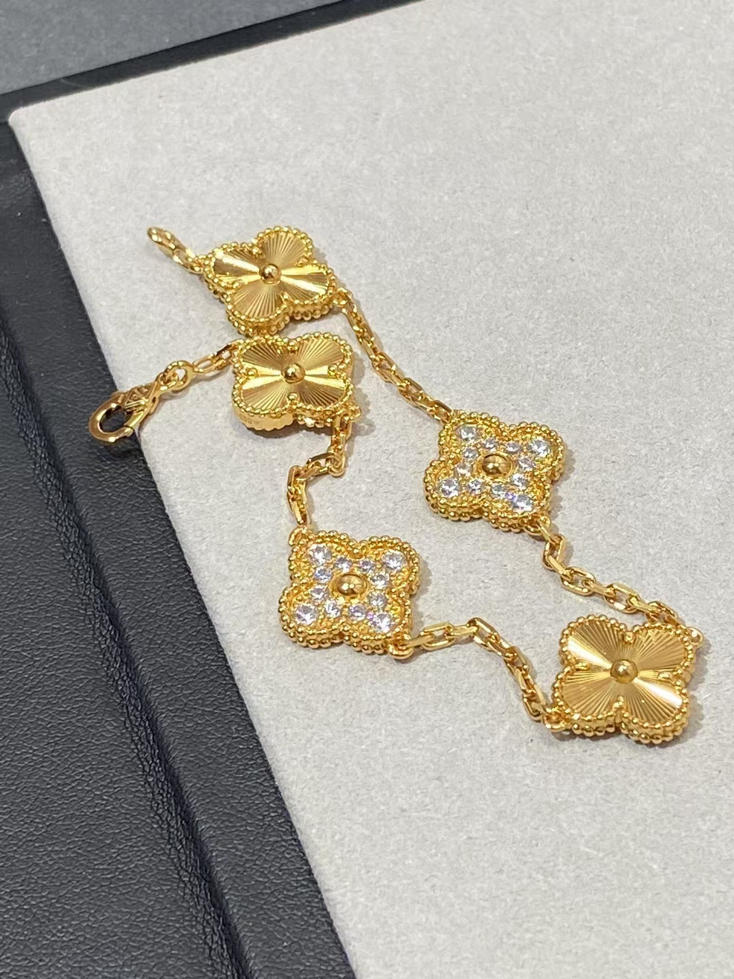 Buy replica Van Cleef & Arpels Vintage Alhambra Bracelet 5 Motifs and replica jewelry from PICKS Jewelry