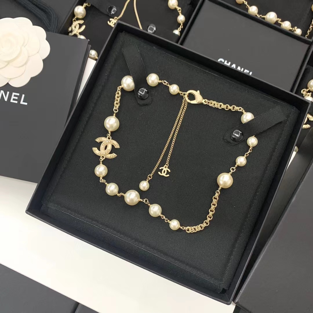 Buy replica Chanel Double C Pearl Choker Necklace and replica jewelry from PICKS Jewelry