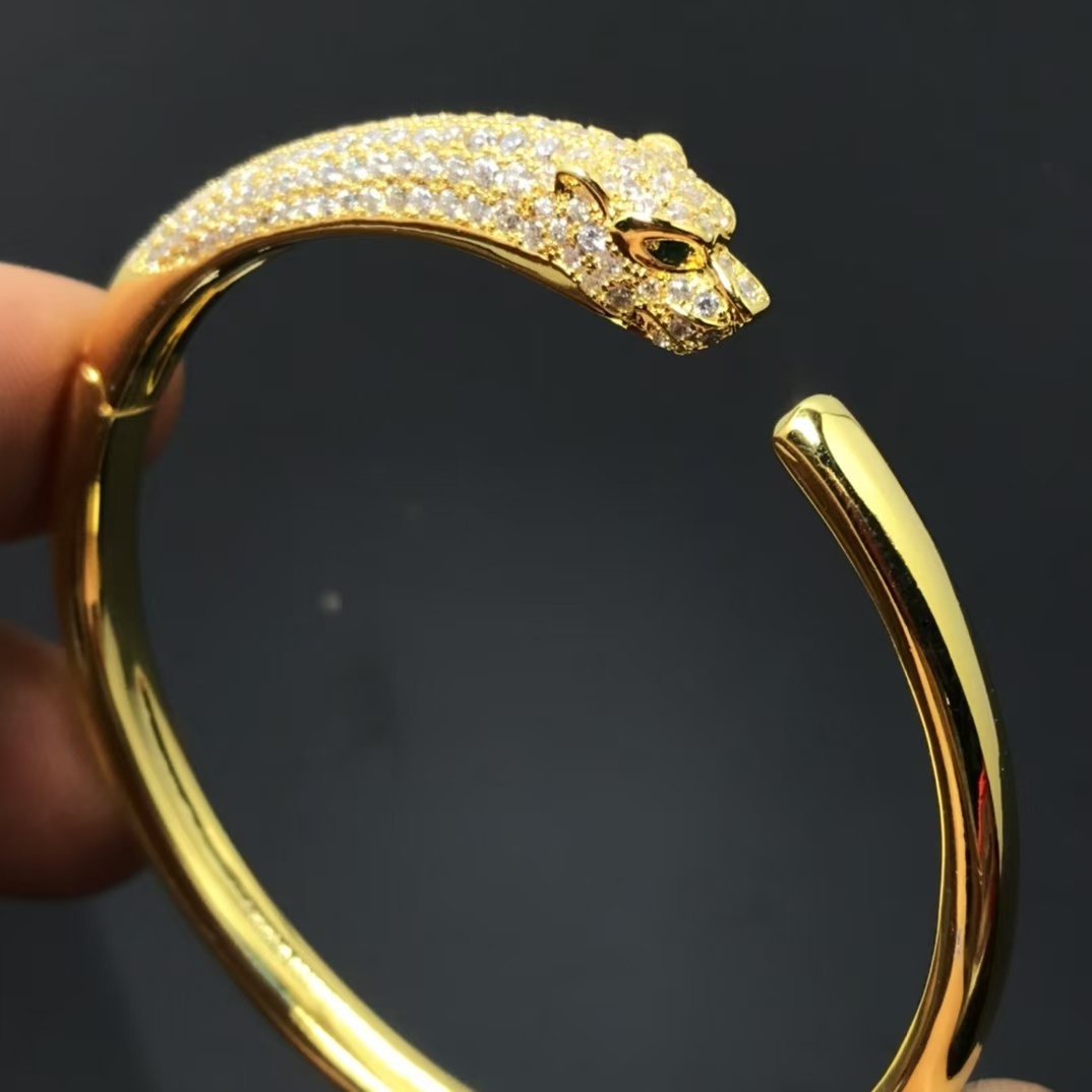 Buy replica Cartier Leopard Head Panthère de Bracelet and replica jewelry from PICKS Jewelry