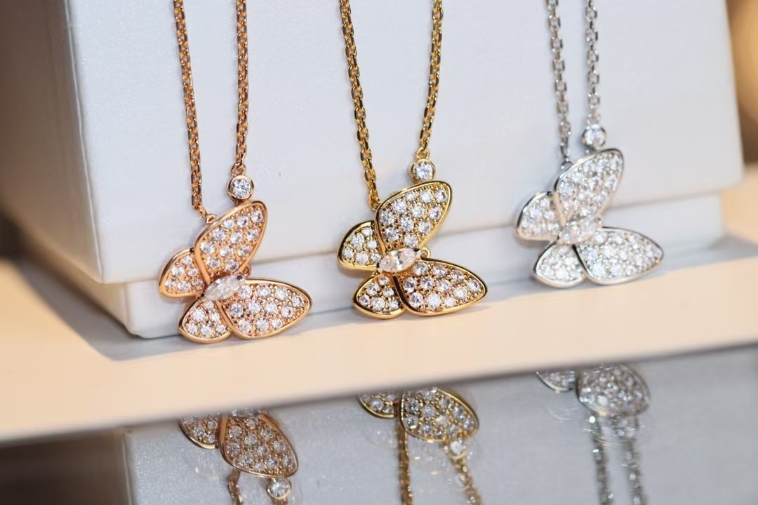 Buy replica Van Cleef & Arpels Two Butterfly Pendant Necklace and replica jewelry from PICKS Jewelry