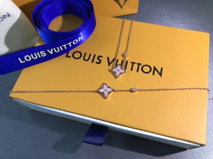 Buy replica Louis Vuitton Color Blossom Star Bracelet and replica jewelry from PICKS Jewelry