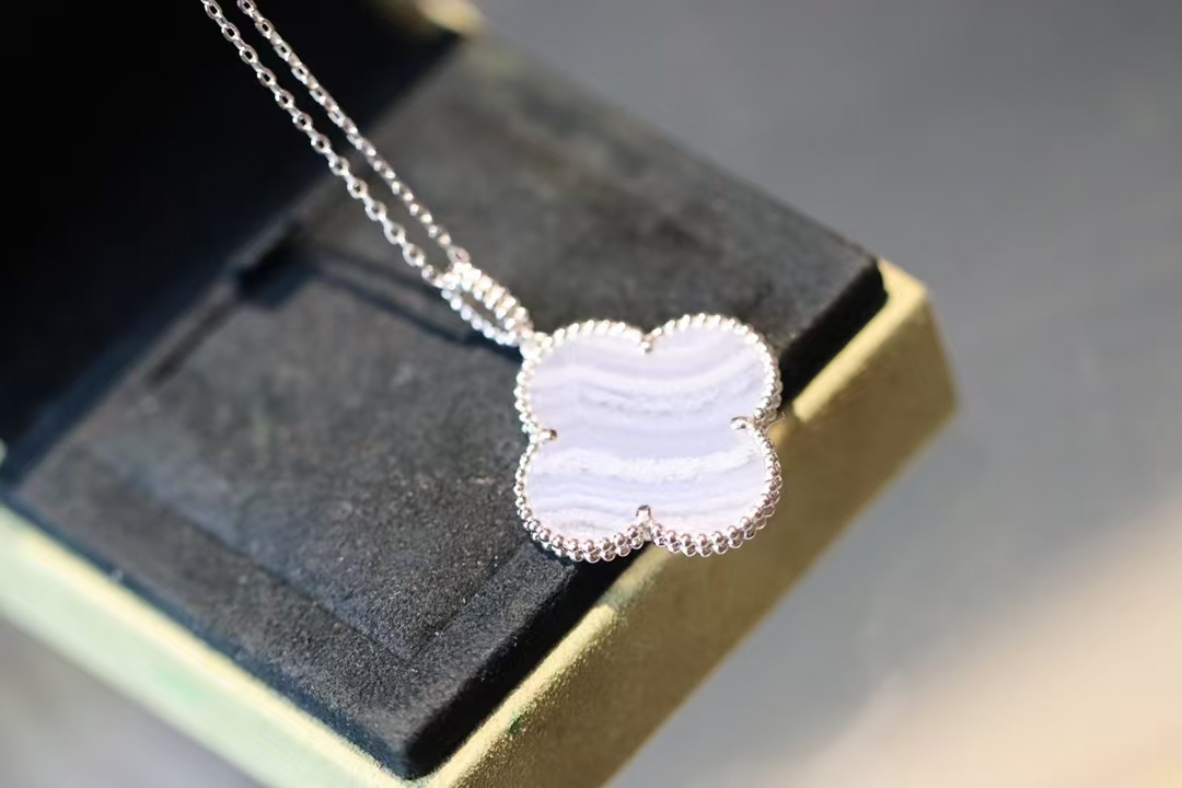 Buy replica Van Cleef & Arpels Vintage Alhambra Pendant Necklace - Large and replica jewelry from PICKS Jewelry