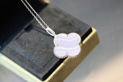 Buy replica Van Cleef & Arpels Vintage Alhambra Pendant Necklace - Large and replica jewelry from PICKS Jewelry