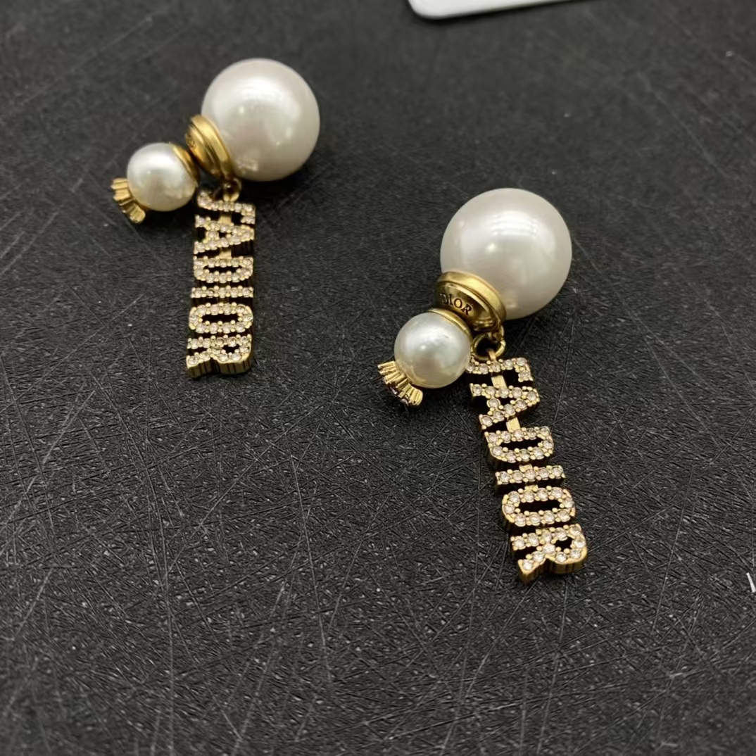 Buy replica Dior JADIOR Earrings and replica jewelry from PICKS Jewelry