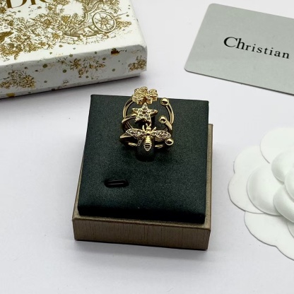 Buy replica Dior Star Bee Clover Stacking Rings - 3 Pieces and replica jewelry from PICKS Jewelry