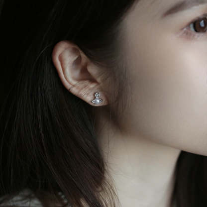Buy replica Vivienne Westwood Pearl Stud Saturn Earrings and replica jewelry from PICKS Jewelry