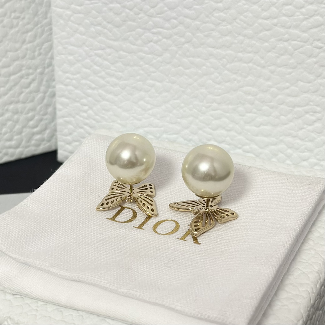 Buy replica Dior Hollow Butterfly Stud Earrings and replica jewelry from PICKS Jewelry