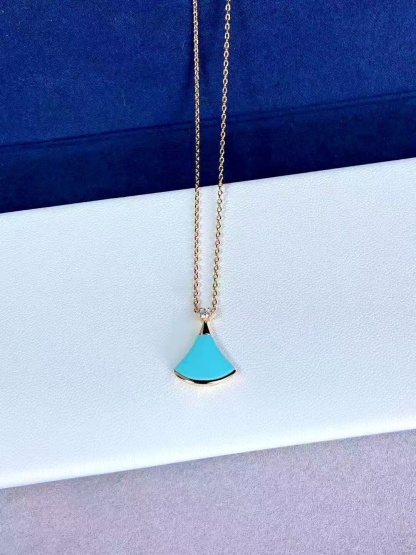 Buy replica Bvlgari Divas' Dream Necklace and replica jewelry from PICKS Jewelry