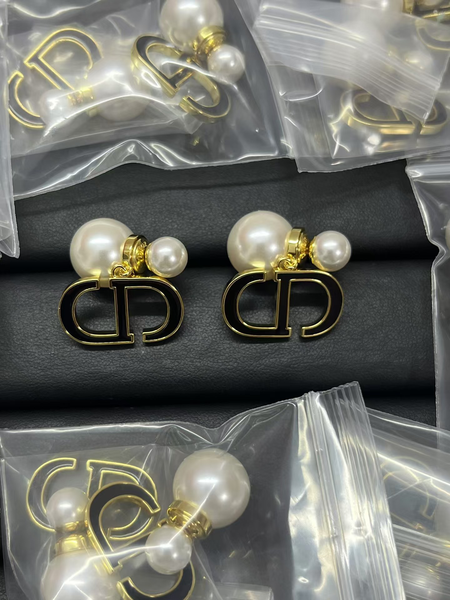 Buy replica Dior Enamel CD Dangle Pearl Earrings and replica jewelry from PICKS Jewelry