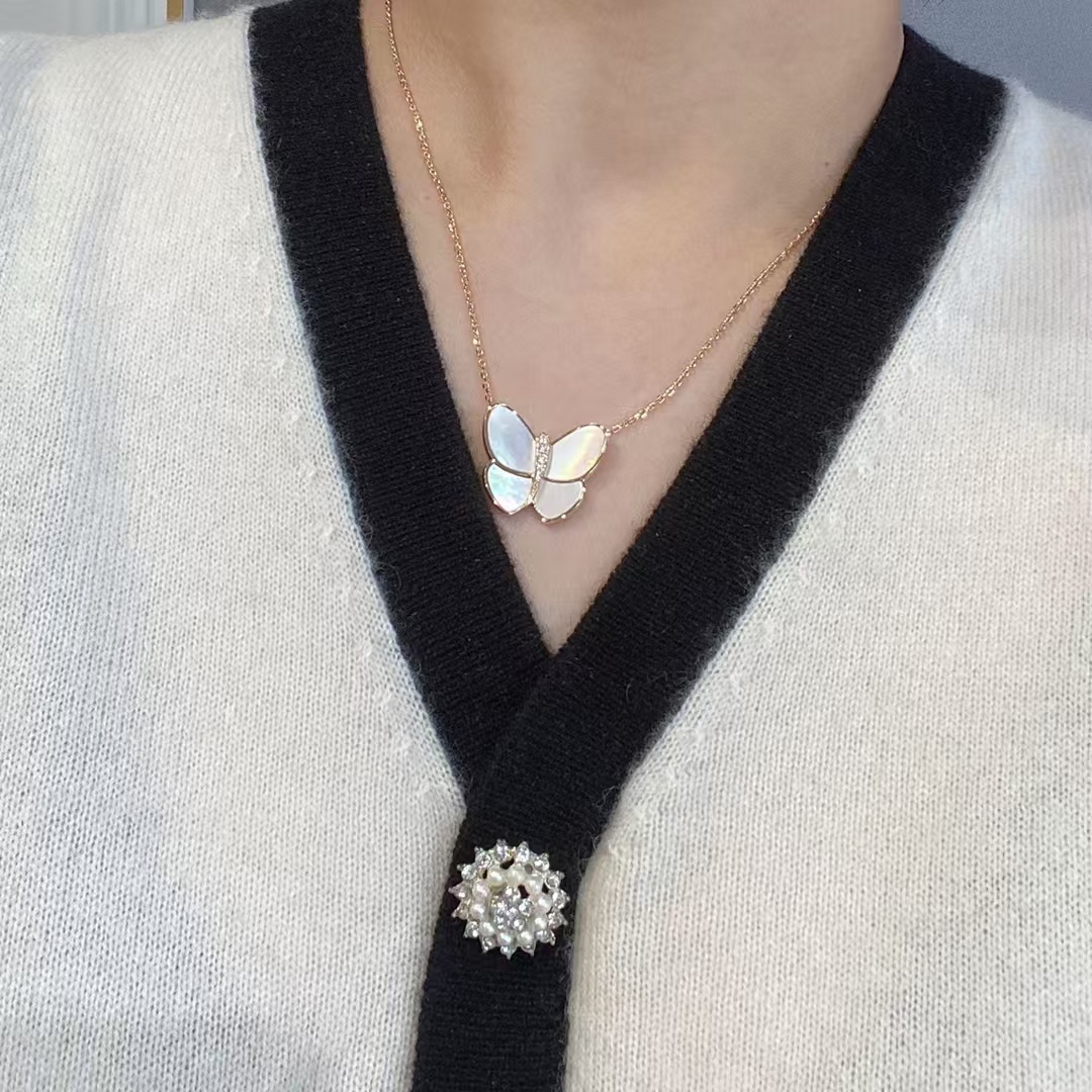 Buy replica Van Cleef & Arpels Butterfly Pendant Necklace and replica jewelry from PICKS Jewelry