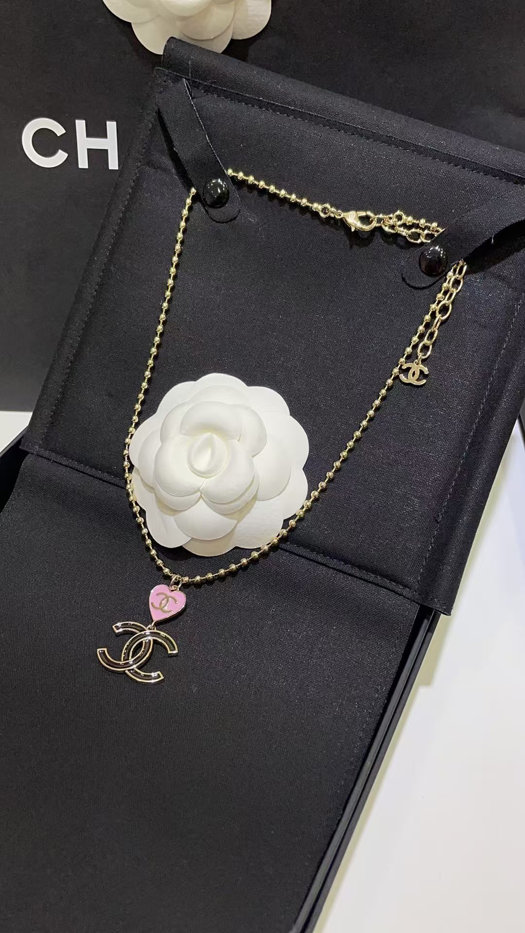 Buy replica Chanel Diamond Pearl Paved Double C Pendant Pearl Necklace and replica jewelry from PICKS Jewelry