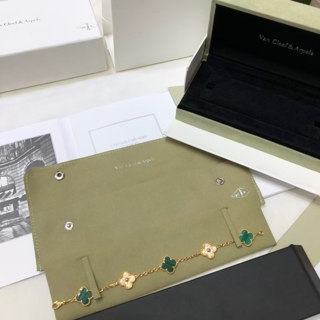 Buy replica Van Cleef & Arpels Vintage Alhambra Bracelet 5 Motifs and replica jewelry from PICKS Jewelry