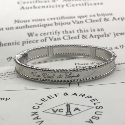 Buy replica Van Cleef & Arpels Perlée Signature Bracelet - Medium Bangle and replica jewelry from PICKS Jewelry