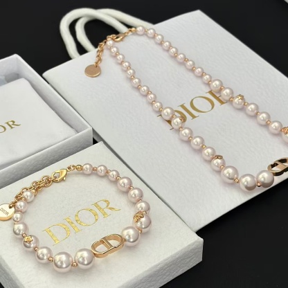 Buy replica Dior Rose Gold- Finish Vintage Pearl Necklace and replica jewelry from PICKS Jewelry