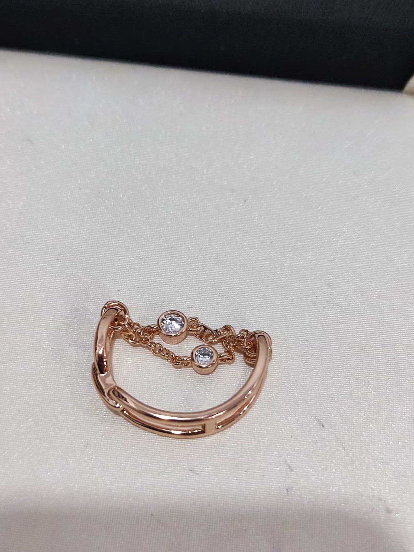 Buy replica Hermes Chaine D'ancre Enchainee Ring and replica jewelry from PICKS Jewelry