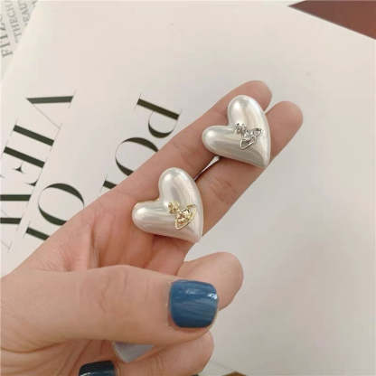 Buy replica Vivienne Westwood Heart Saturn Earrings and replica jewelry from PICKS Jewelry