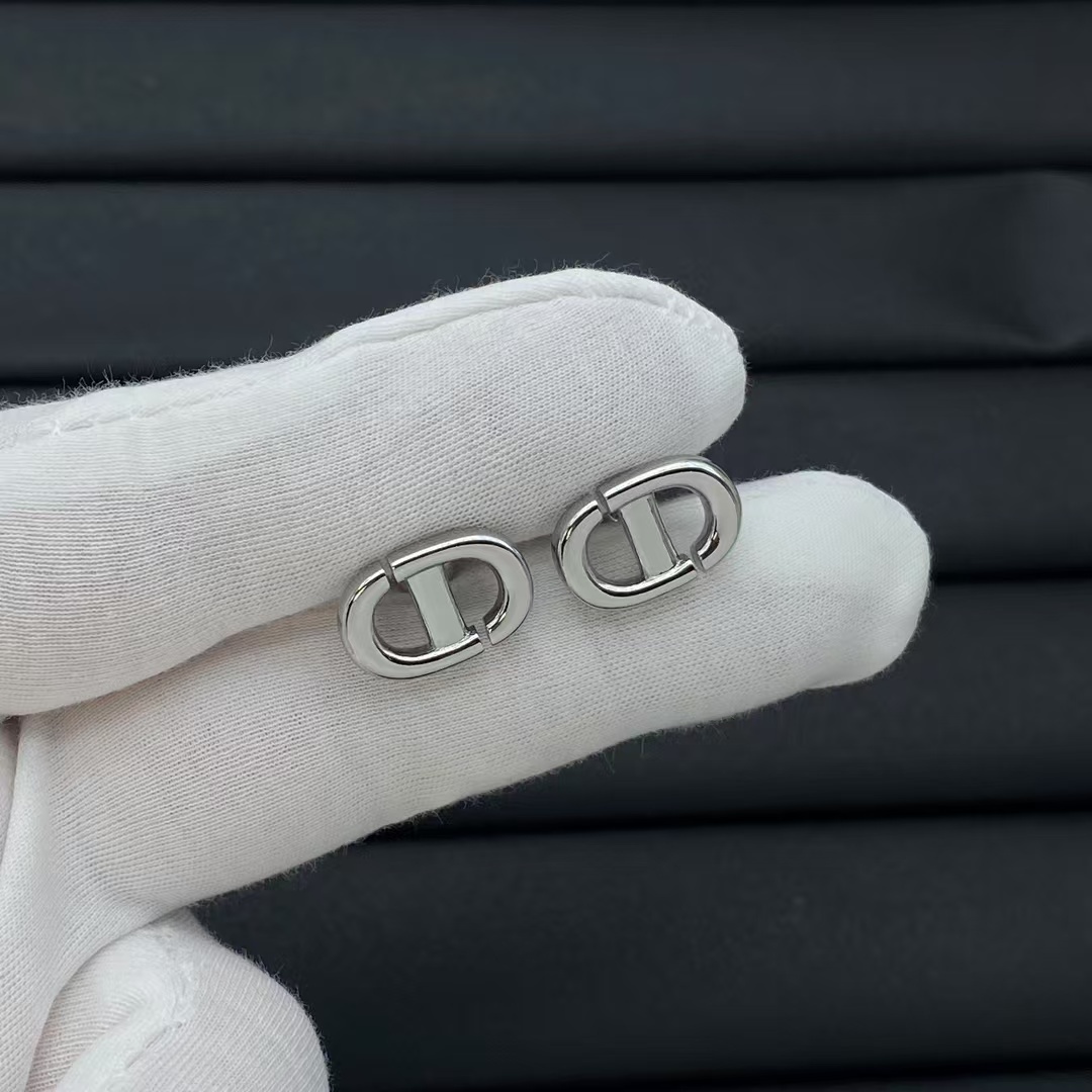 Buy replica Dior Minimalistic CD Stud Earrings and replica jewelry from PICKS Jewelry