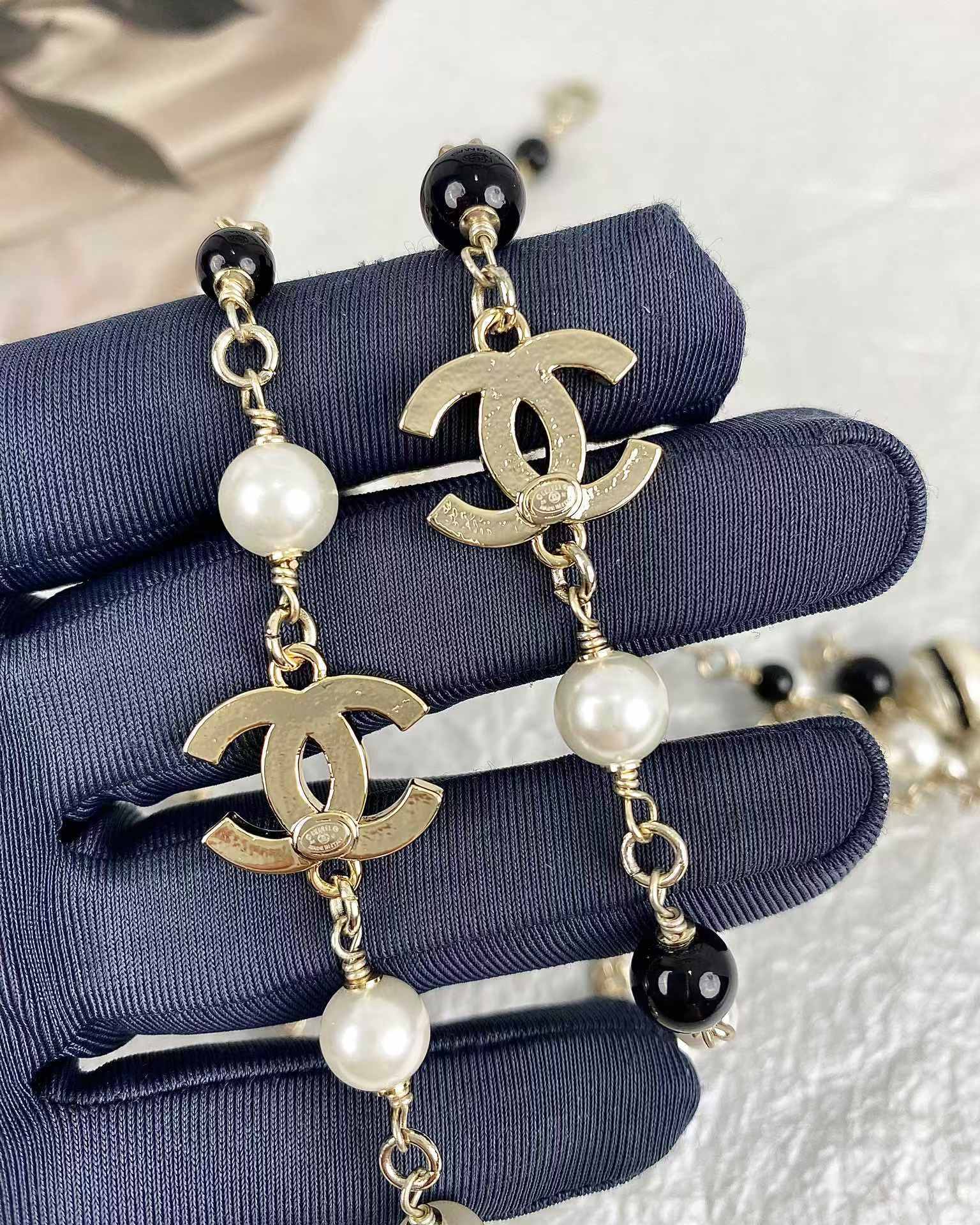 Buy replica Chanel Long Sweater Necklace and replica jewelry from PICKS Jewelry