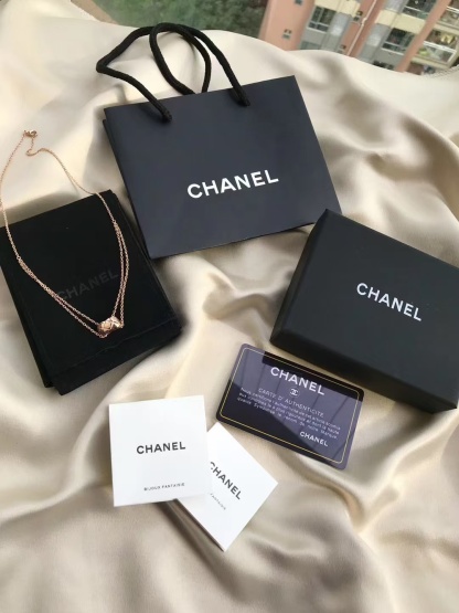 Buy replica Chanel Coco Crush Rose Gold Necklace and replica jewelry from PICKS Jewelry