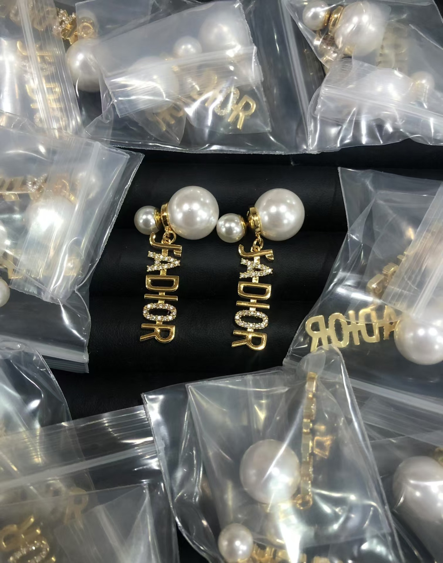 Buy replica Dior JADIOR Front Back Pearl Earrings and replica jewelry from PICKS Jewelry