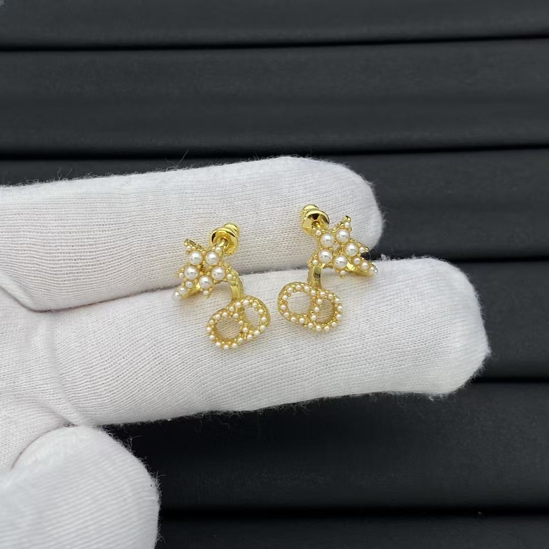 Buy replica Dior Pearl Paved Star CD Drop Earrings and replica jewelry from PICKS Jewelry