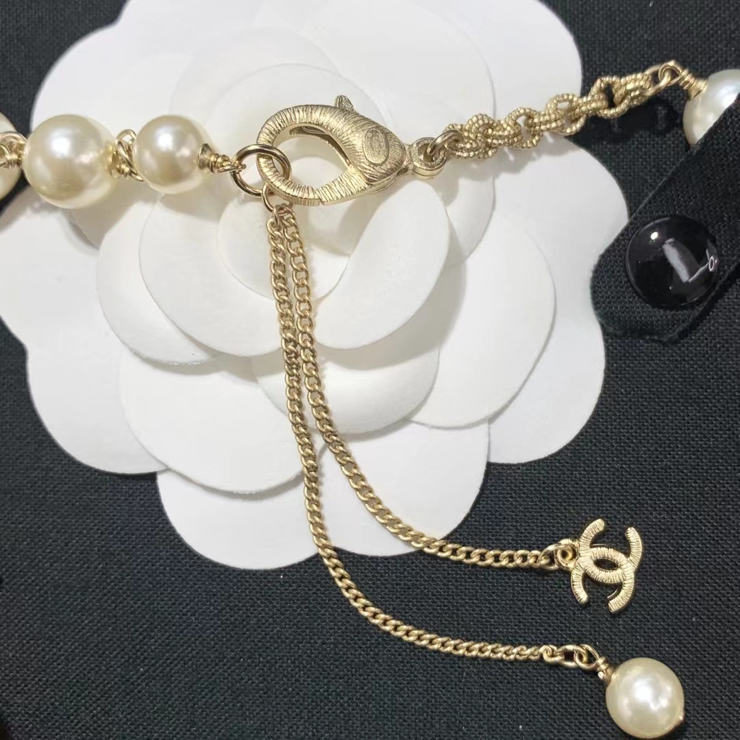 Buy replica Chanel Double C Pearl Choker Necklace and replica jewelry from PICKS Jewelry