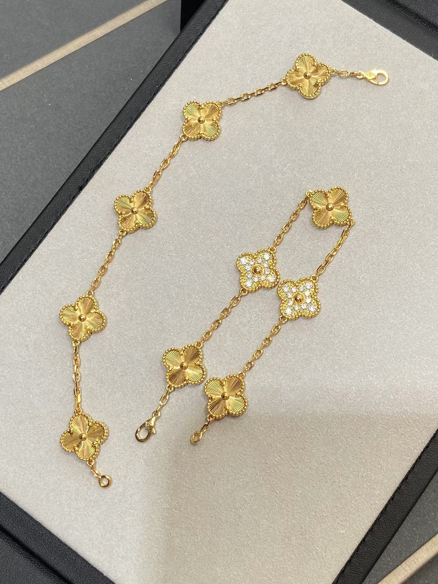 Buy replica Van Cleef & Arpels Vintage Alhambra Bracelet 5 Motifs and replica jewelry from PICKS Jewelry