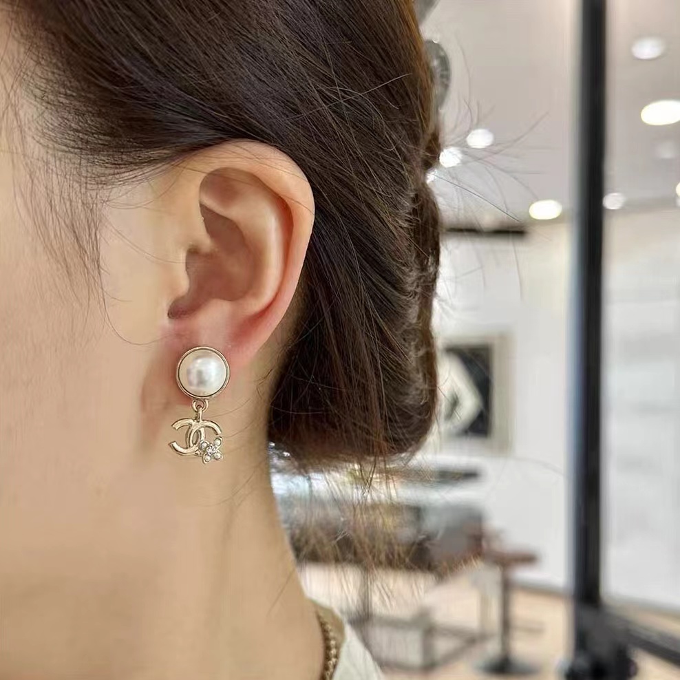 Buy replica Chanel Pearl Stud Double C Dangle Earring and replica jewelry from PICKS Jewelry