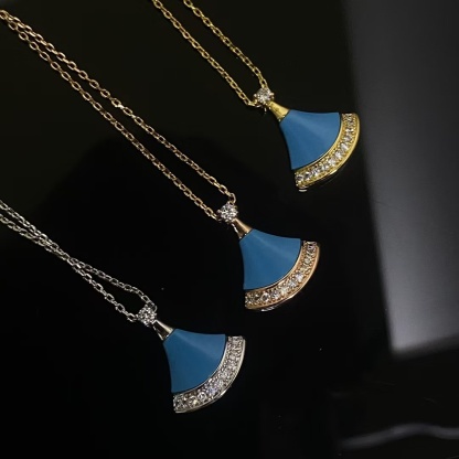 Buy replica Bvlgari Divas' Dream Necklace and replica jewelry from PICKS Jewelry